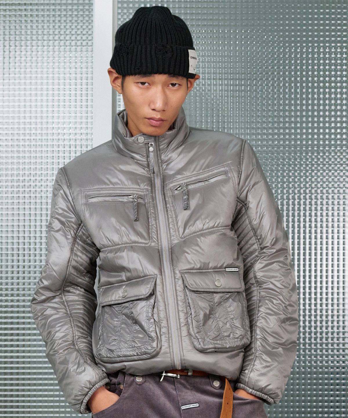 더바이닐하우스(THEVINYLHOUSE) UTILITY HIGH NECK LIGHT JACKET GREY