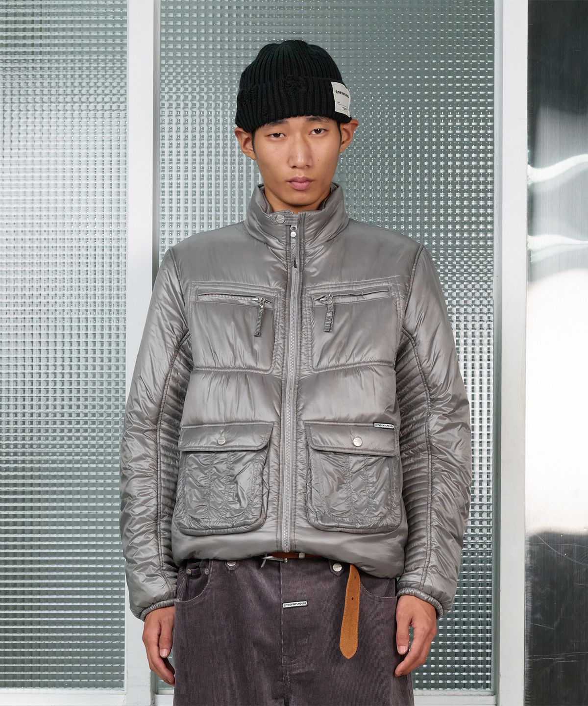더바이닐하우스(THEVINYLHOUSE) UTILITY HIGH NECK LIGHT JACKET GREY