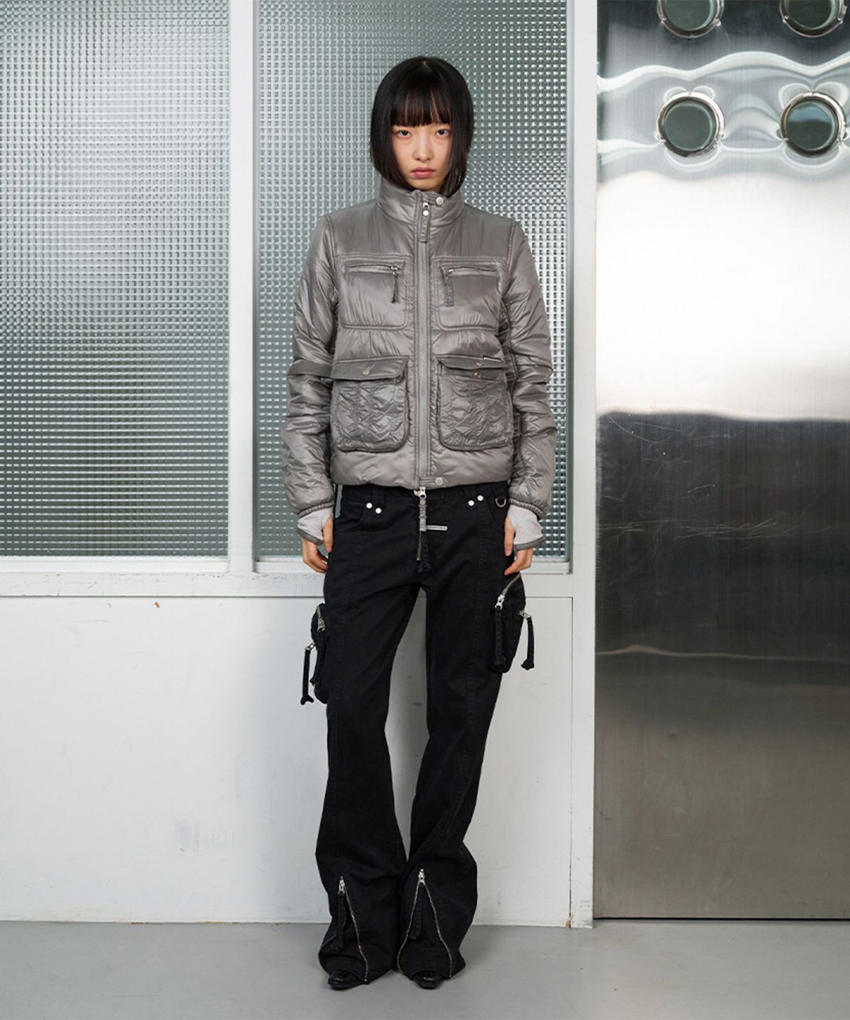 더바이닐하우스(THEVINYLHOUSE) UTILITY HIGH NECK LIGHT JACKET GREY