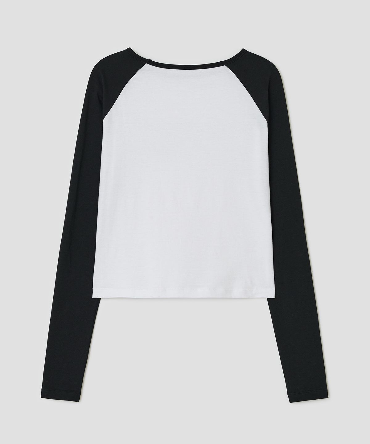 타입서비스(TYPESERVICE) Sheer Hotfix Raglan Top [White]