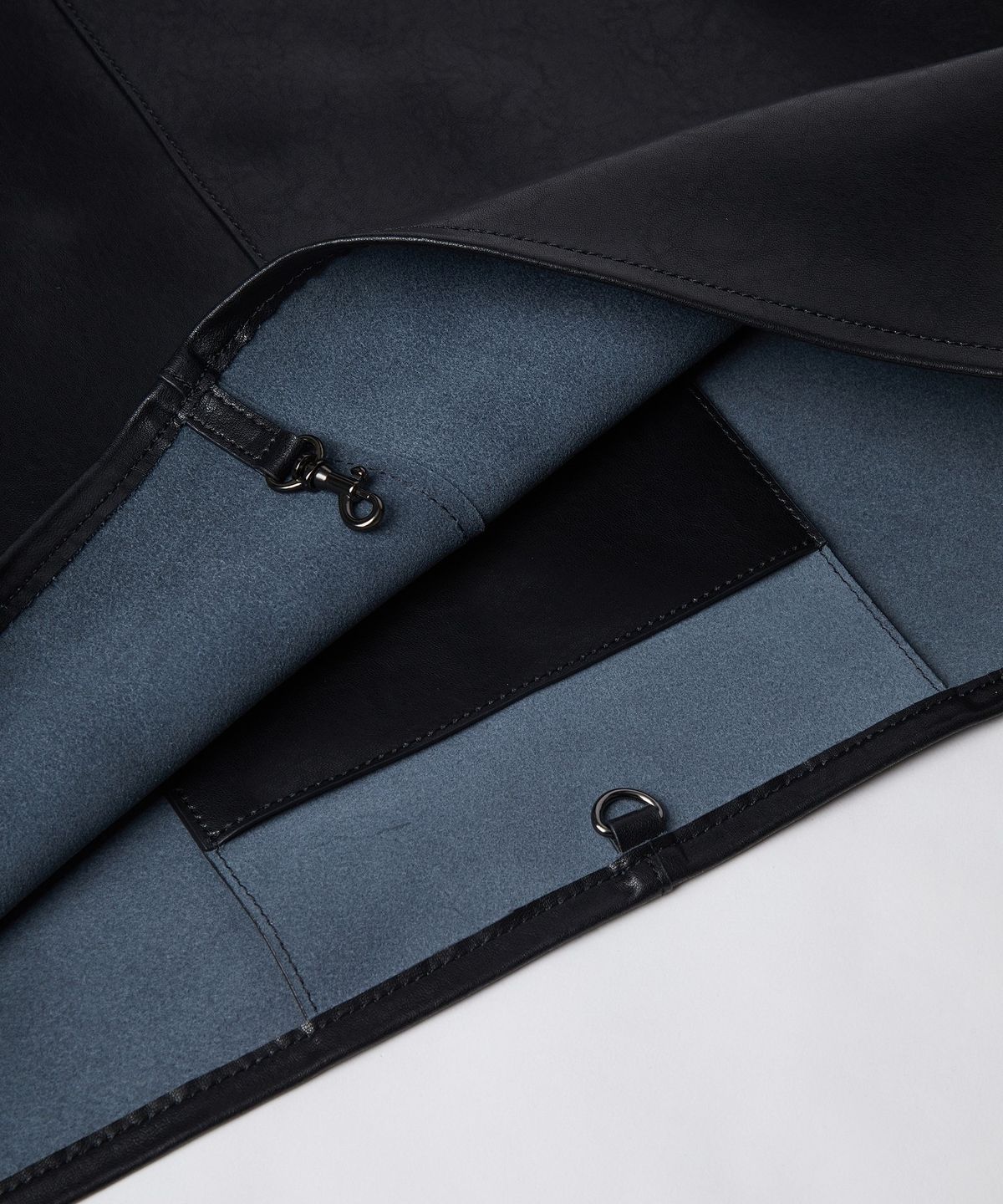 247시리즈(247SERIES) COW HIDE ARCHI 토트 백 BLACK