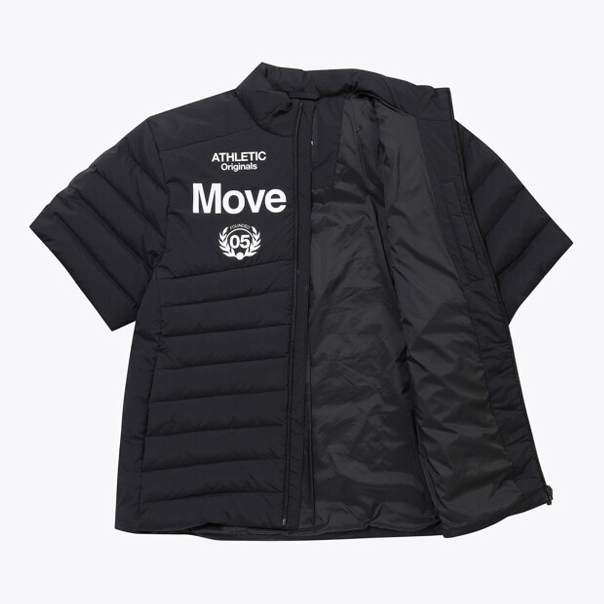 무브스포츠 바이 데상트(MOVESPORT BY DESCENTE) 경량 반팔 덕다운 자켓 블랙 VS121EDJ12