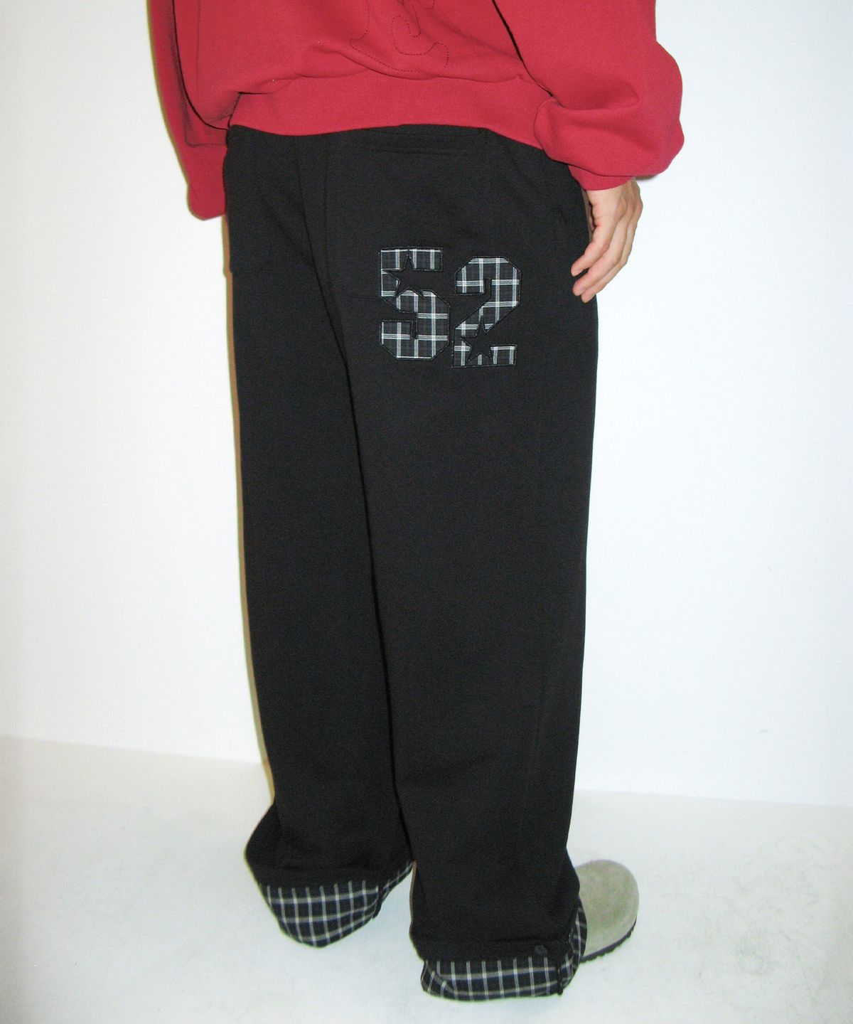 아메스 월드와이드(AMES-WORLDWIDE) 52 CHECK ROLL-UP SWEATPANTS BLACK