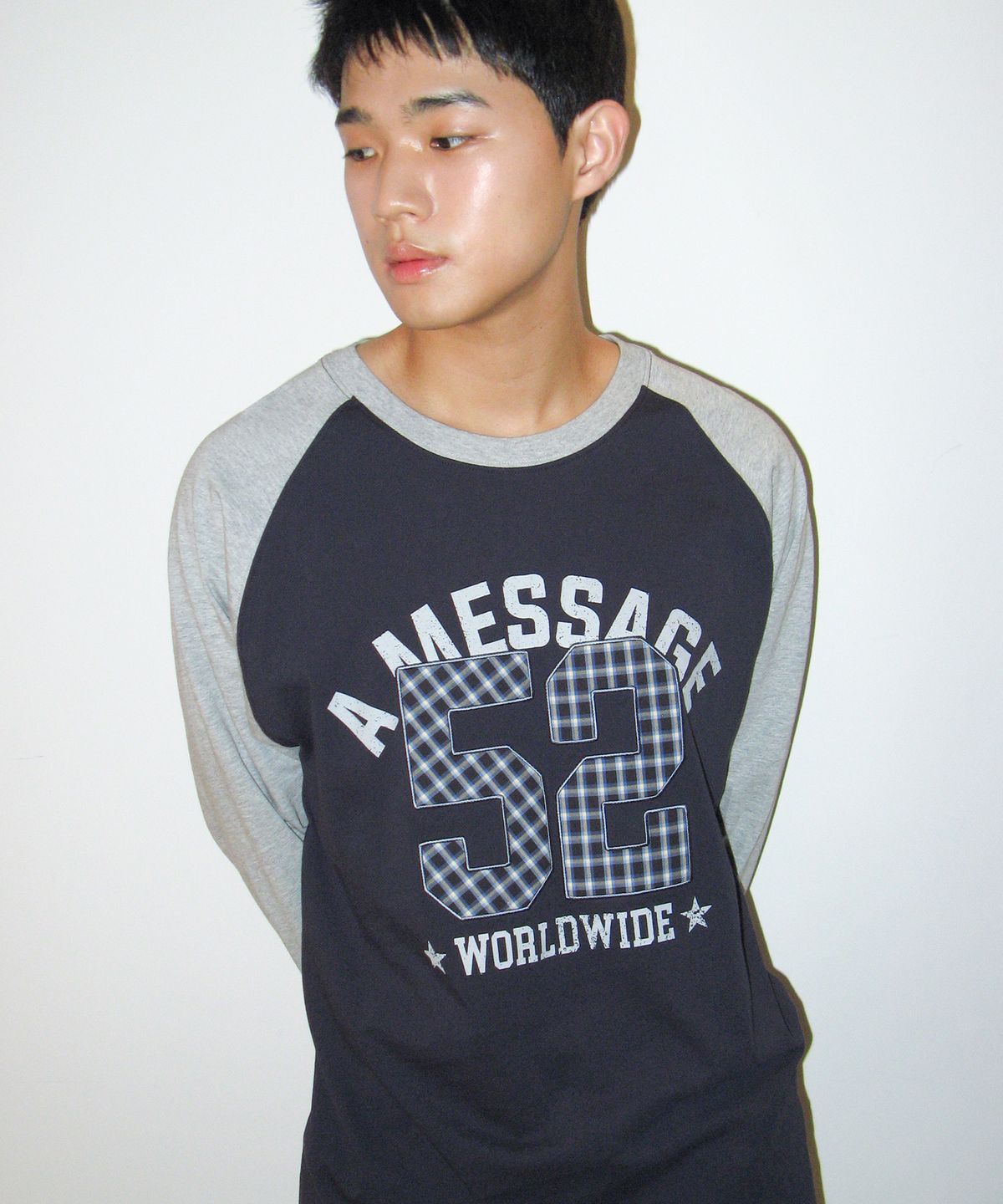 아메스 월드와이드(AMES-WORLDWIDE) 52 CHECK APPLIQUE RAGLAN LS TEE NAVY