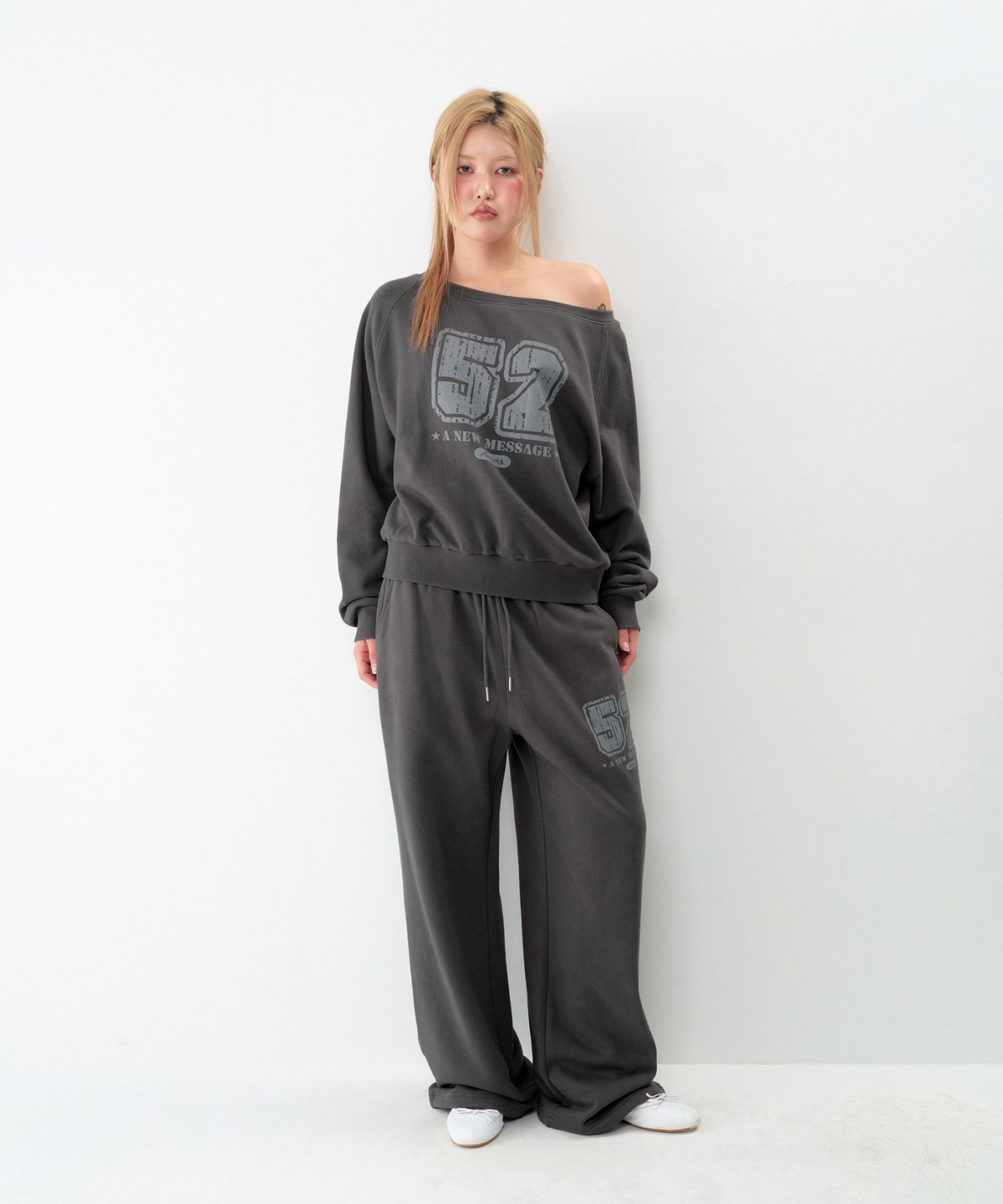 아메스 월드와이드(AMES-WORLDWIDE) 52 CASUAL SWEATPANTS CHARCOAL