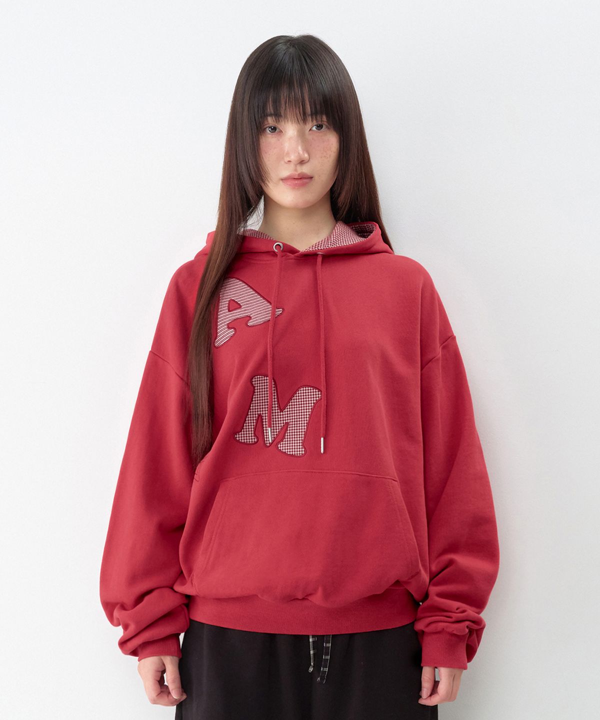 아메스 월드와이드(AMES-WORLDWIDE) BIG PATCH APPLIQUE HOODIE RED