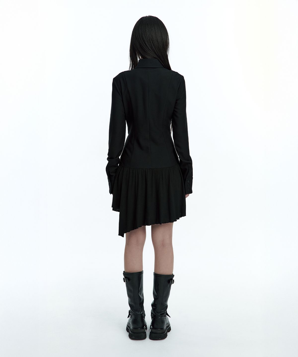러프넥(ROUGHNECK) Diagonal Pleated Shirt Dress