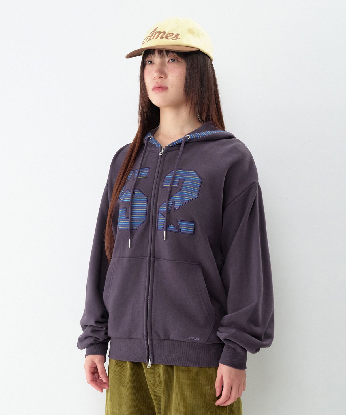 아메스 월드와이드(AMES-WORLDWIDE) 52 STRIPE APPLIQUE HOODIE ZIP-UP PURPLE