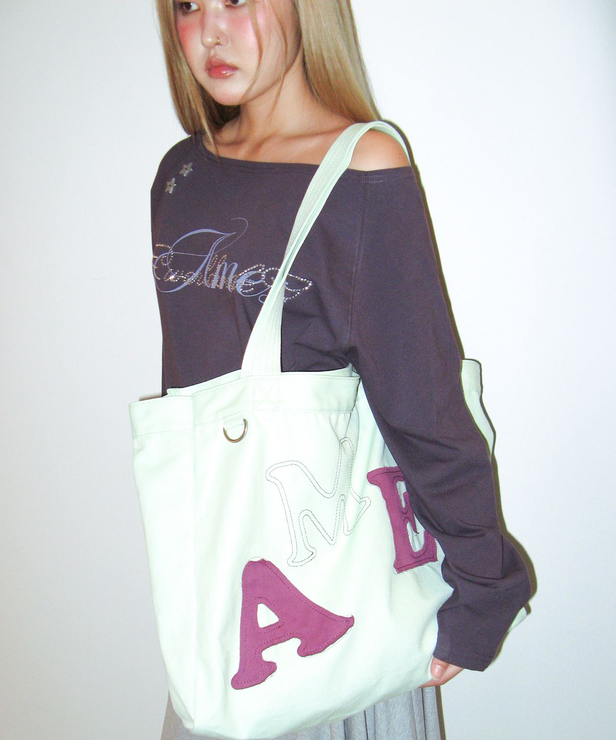 아메스 월드와이드(AMES-WORLDWIDE) BIG TYPO APPLIQUE SHOULDER BAG MINT