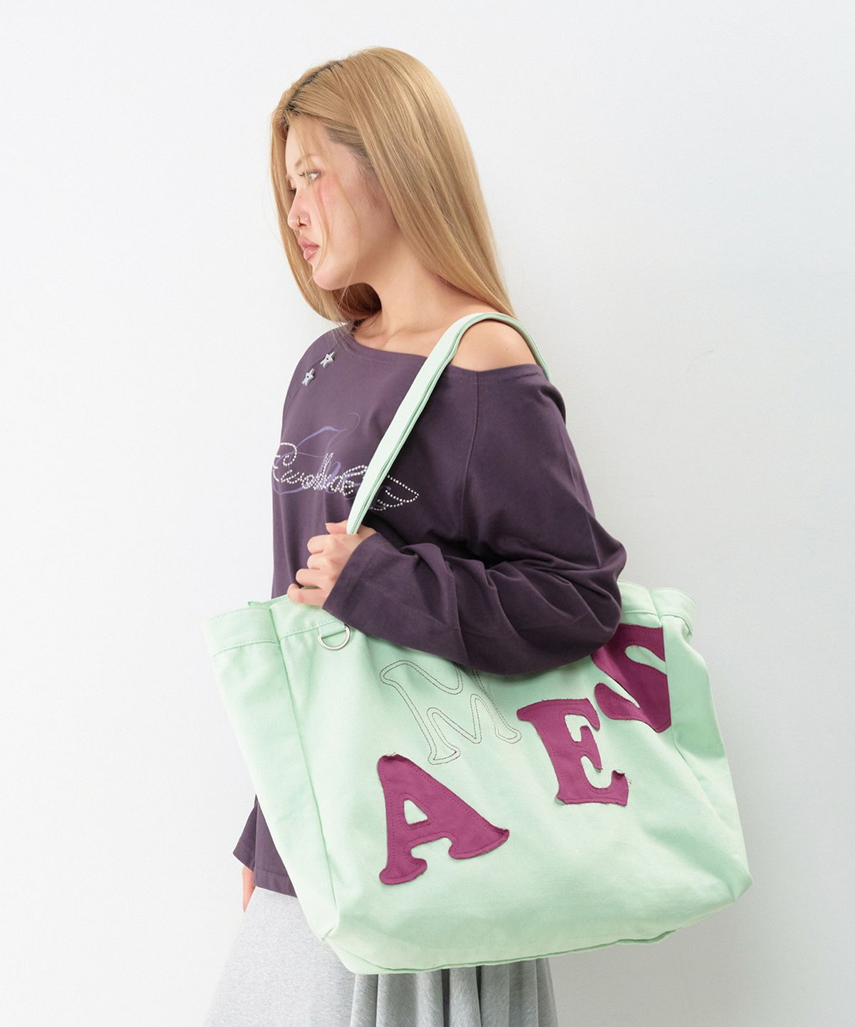 아메스 월드와이드(AMES-WORLDWIDE) BIG TYPO APPLIQUE SHOULDER BAG MINT