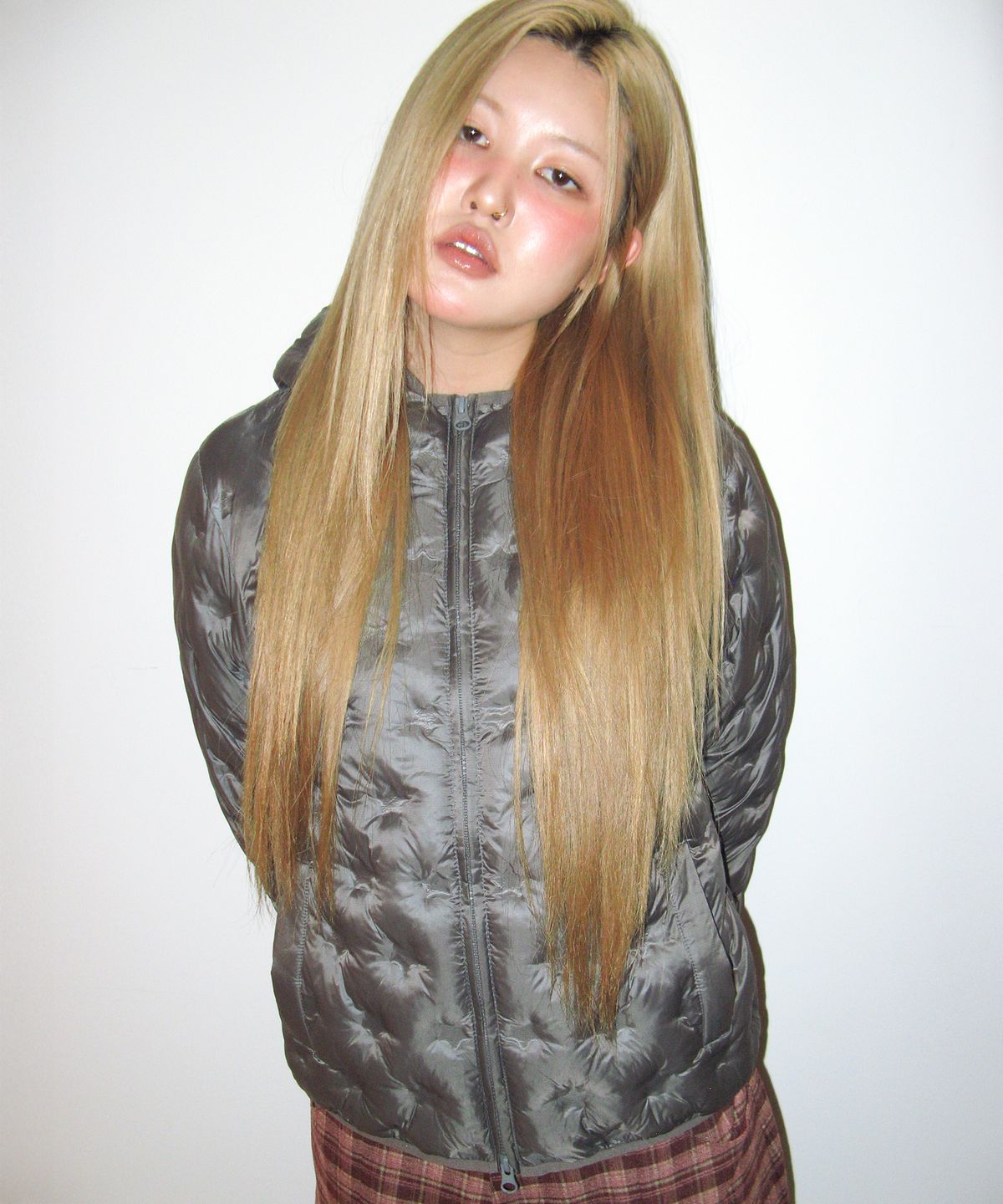 아메스 월드와이드(AMES-WORLDWIDE) STAR LIGHTWEIGHT HOODED PADDING DEEP CHARCOAL