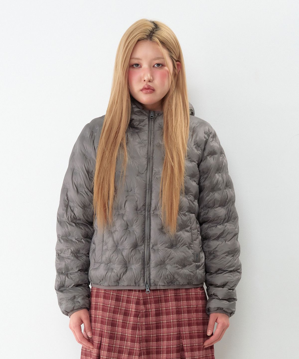 아메스 월드와이드(AMES-WORLDWIDE) STAR LIGHTWEIGHT HOODED PADDING DEEP CHARCOAL