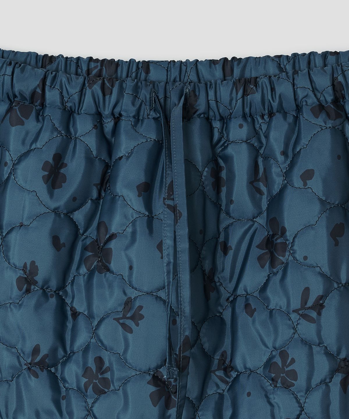 타입서비스(TYPESERVICE) Mixed Bloom Quilted Ruffled Skirt [Blue]