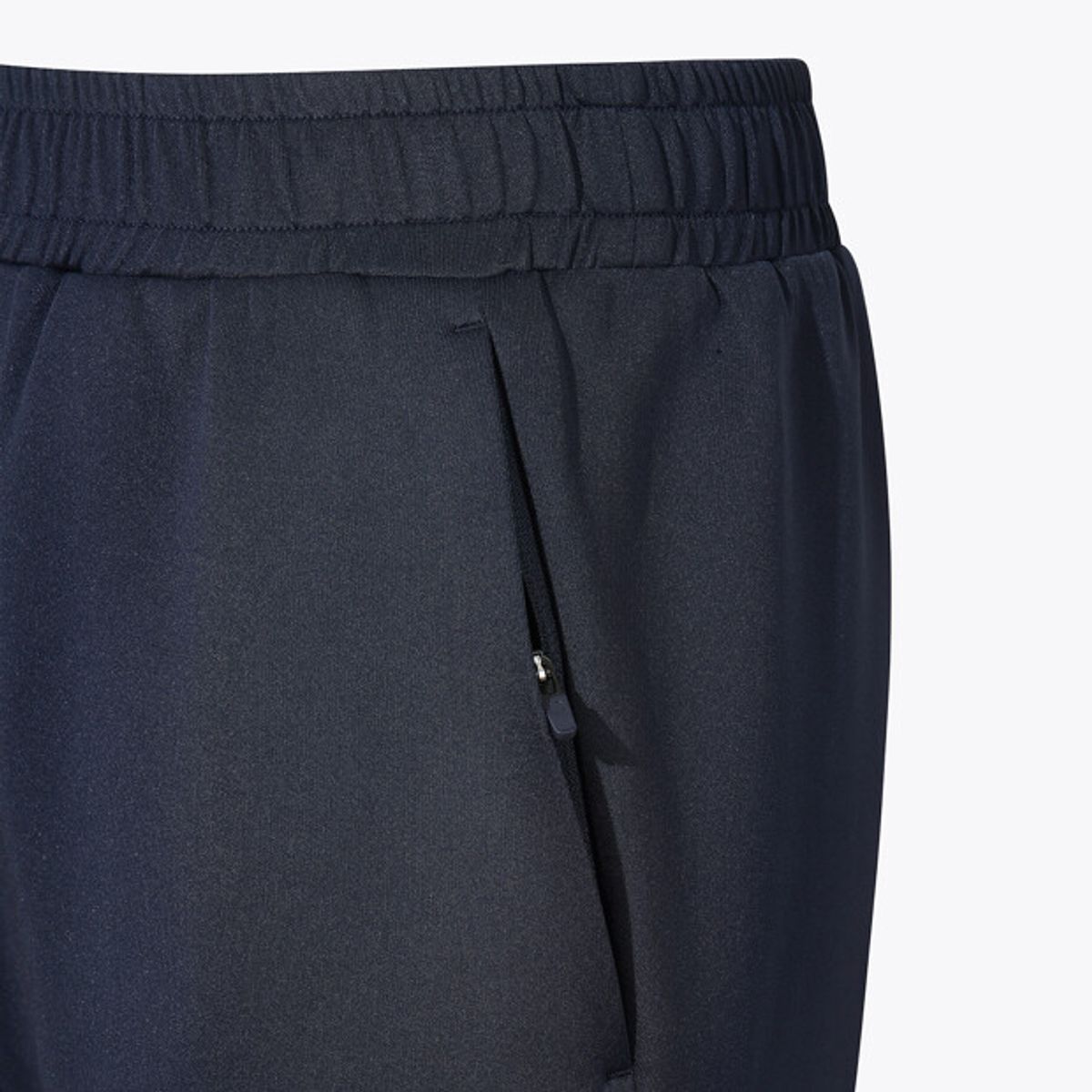 무브스포츠 바이 데상트(MOVESPORT BY DESCENTE) 워딩 그래픽 트레이닝 팬츠 네이비 VS121EFP11