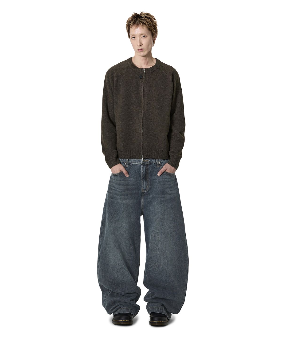 오픈야드(오와이)(OPENYARD(OY)) METAL LOGO ZIP CARDIGAN - DARK BROWN