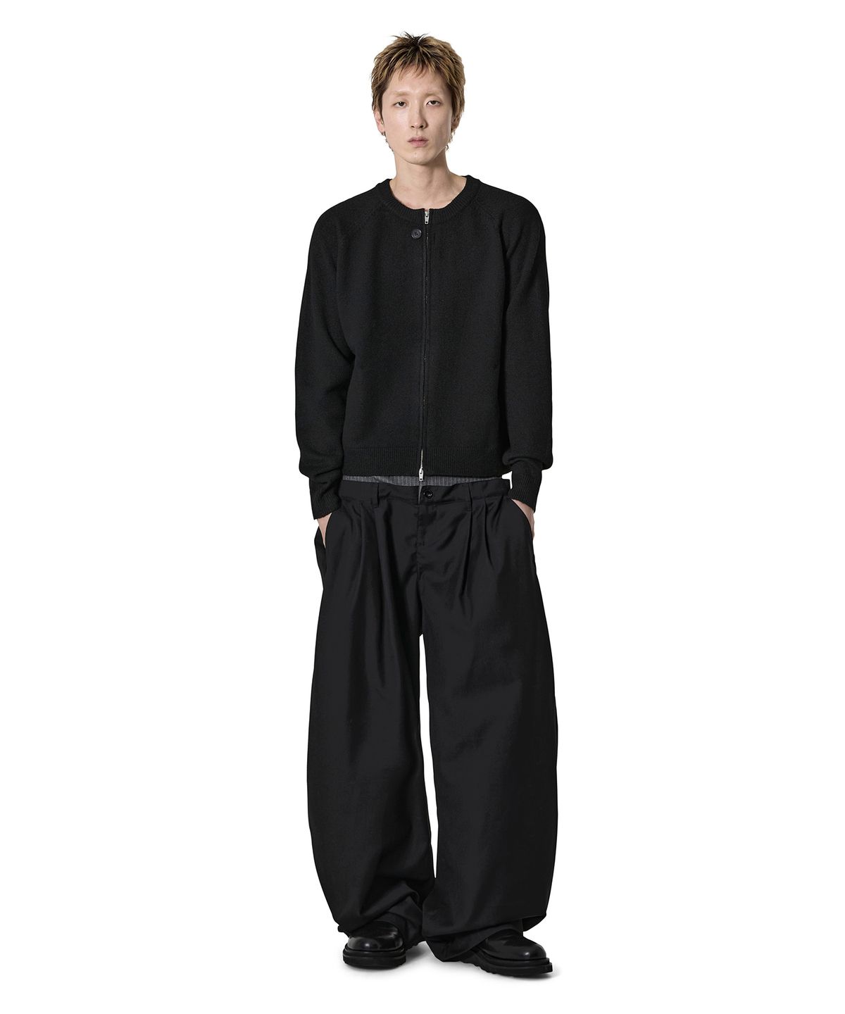 오픈야드(오와이)(OPENYARD(OY)) METAL LOGO ZIP CARDIGAN - BLACK