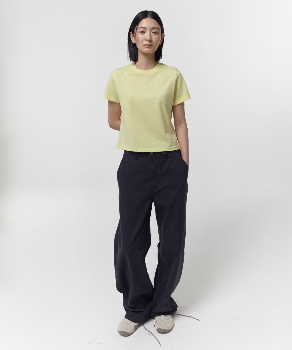 지비에이치 어패럴(GBH APPAREL) CURVED COTTON PANTS / NAVY