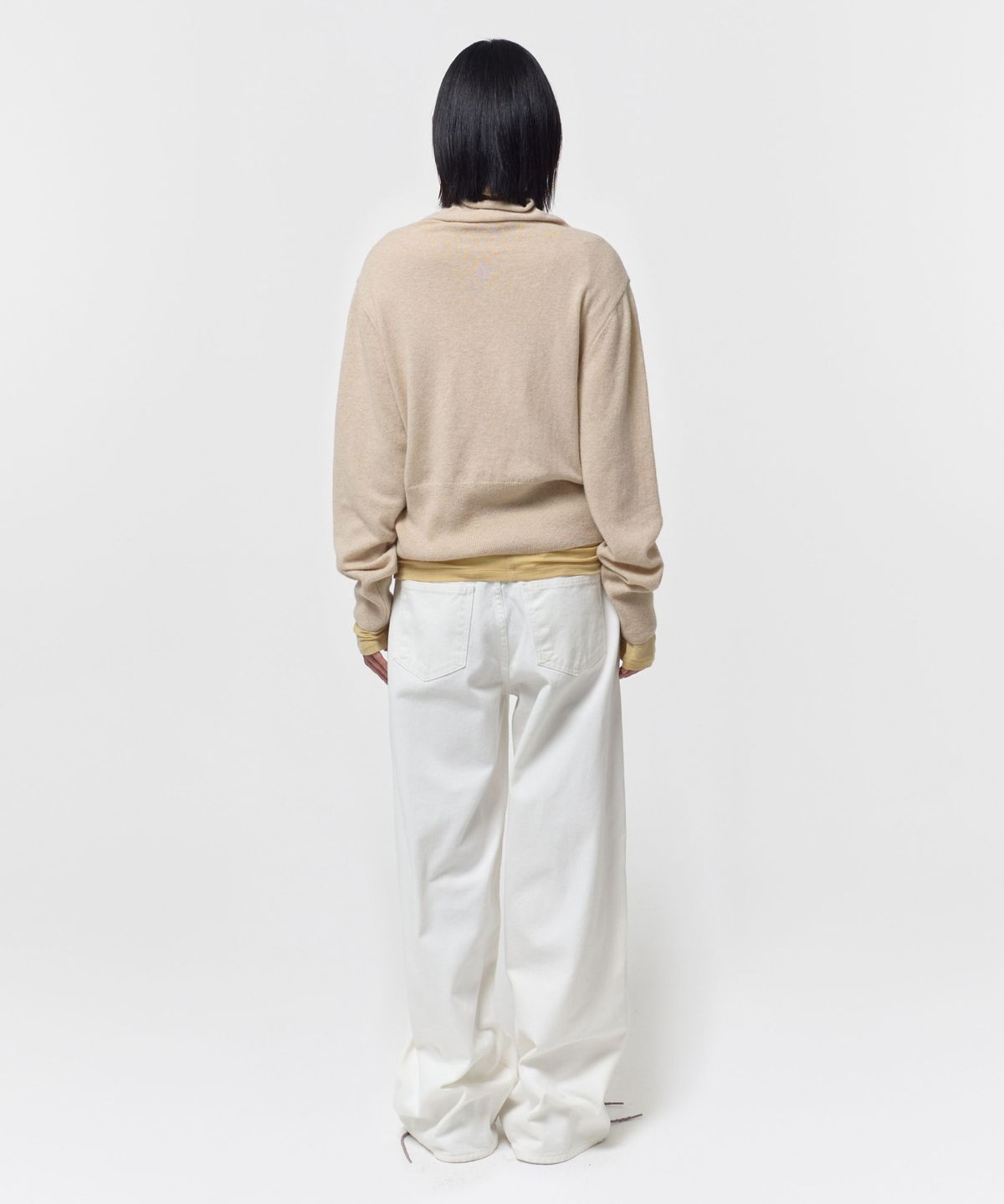 지비에이치 어패럴(GBH APPAREL) WOOL BLEND HIGH-NECK CARDIGAN / LIGHT BEIGE