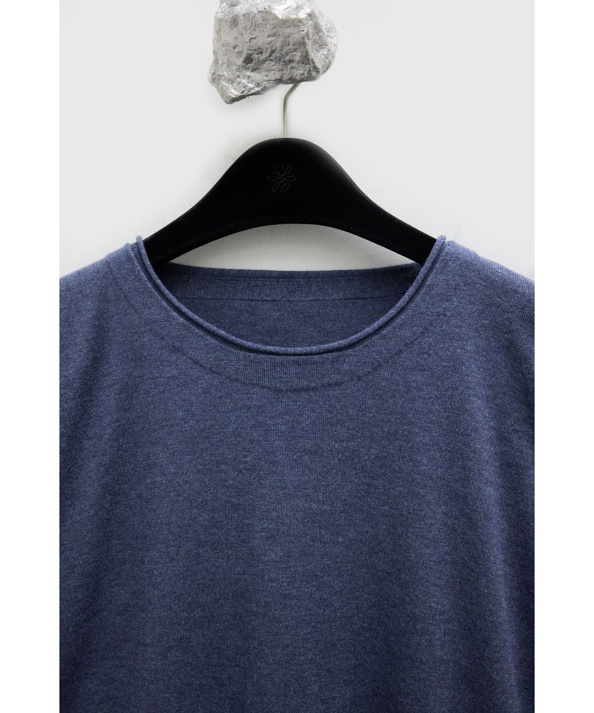 유스(YOUTH) Round-neck Roll-up Knit - Blue