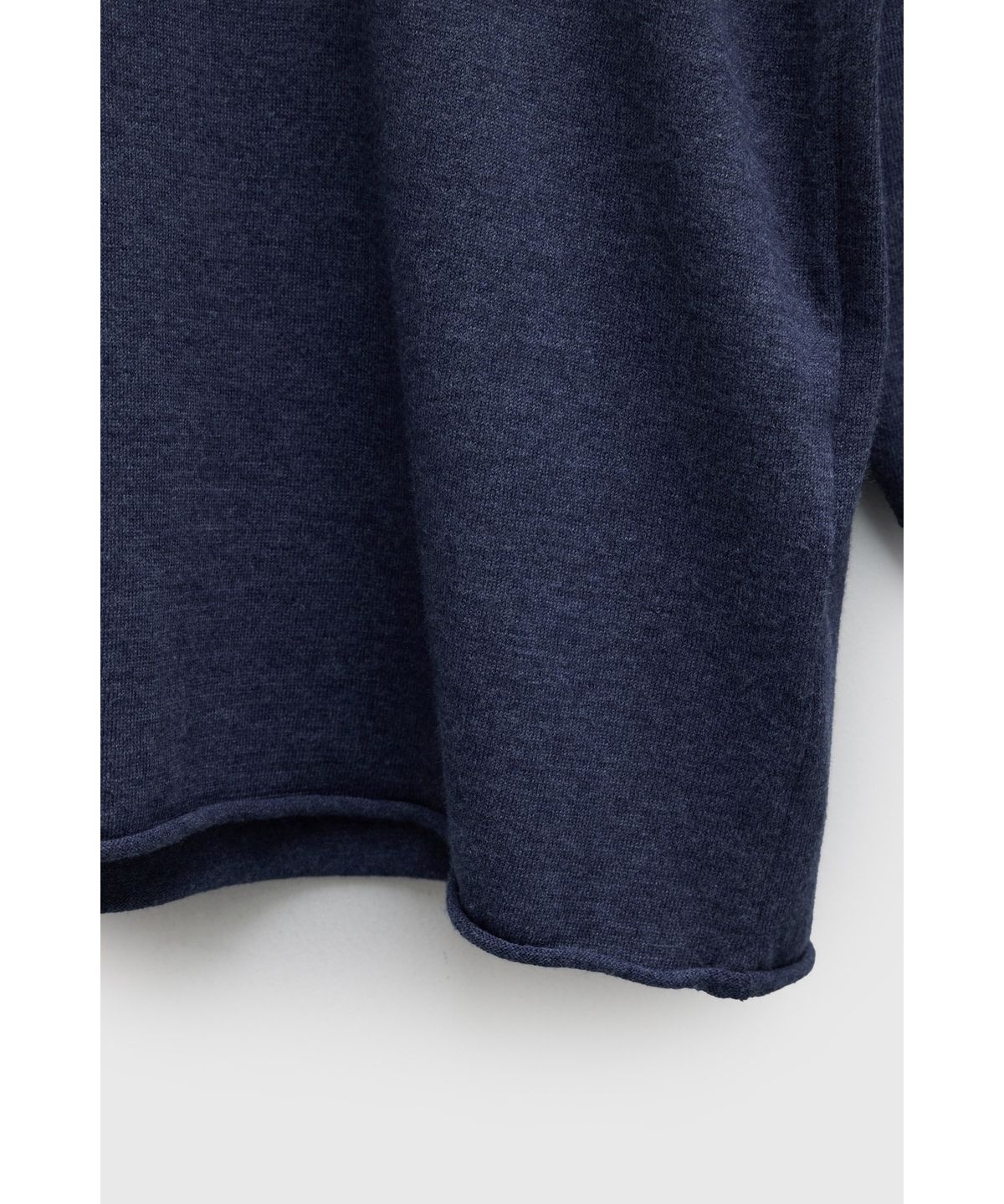 유스(YOUTH) Round-neck Roll-up Knit - Blue