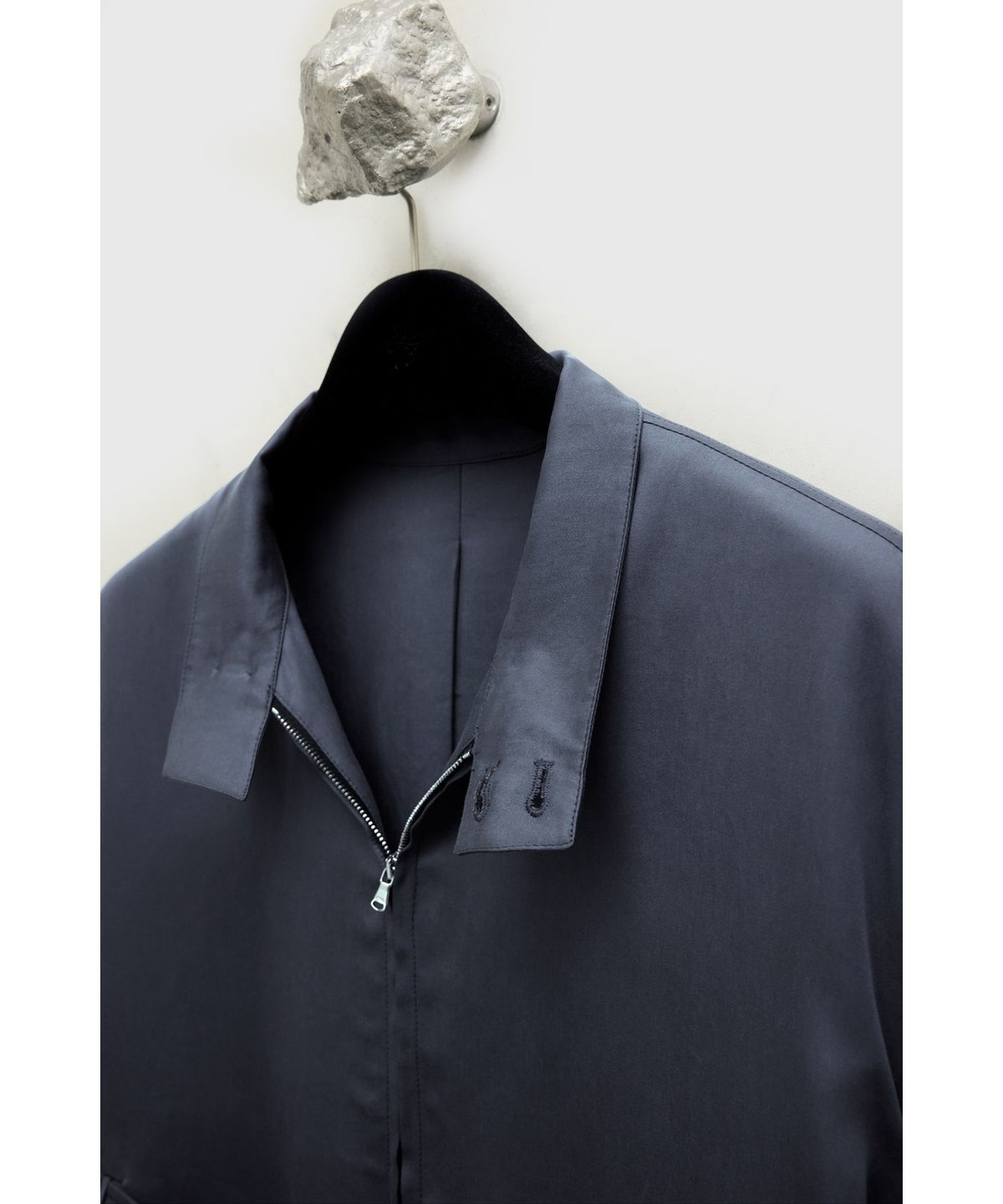 유스(YOUTH) Soft Drapery Harrington Jacket - Charcoal Grey