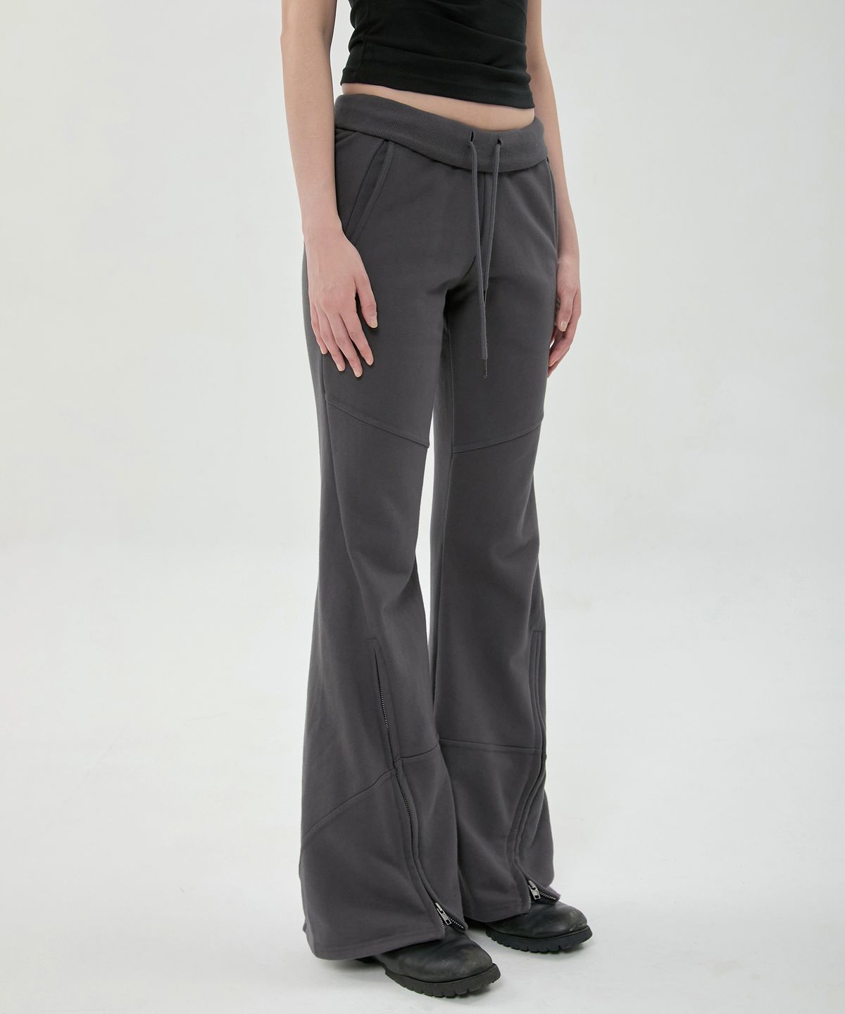플레어업(FLAREUP) Nana Flared Sweatpants (FL-273_Charcoal)