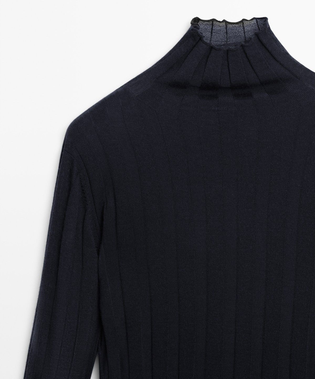 마시모두띠(MASSIMO DUTTI) 골지 모크 넥 니트 스웨터