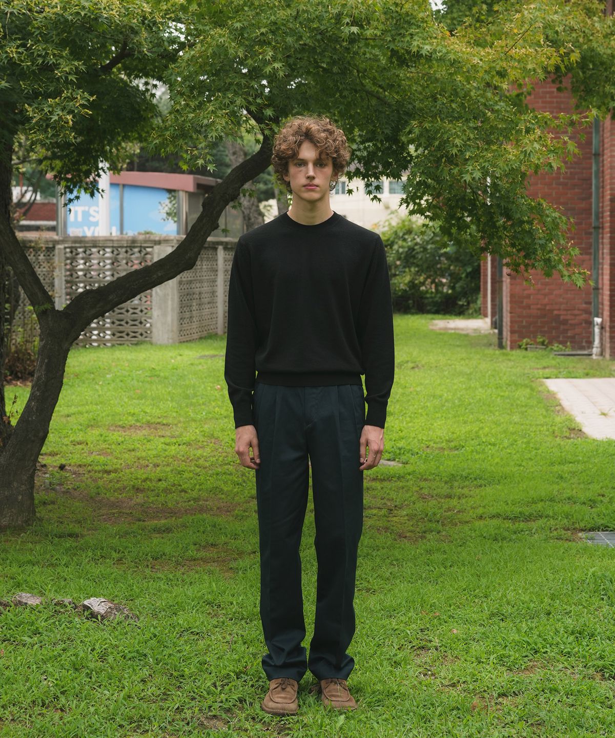 벨리프(BELLIEF) Cotton Gabardine 2-Pleated Adjust relaxed Chino (Teal Navy_japan fabric)