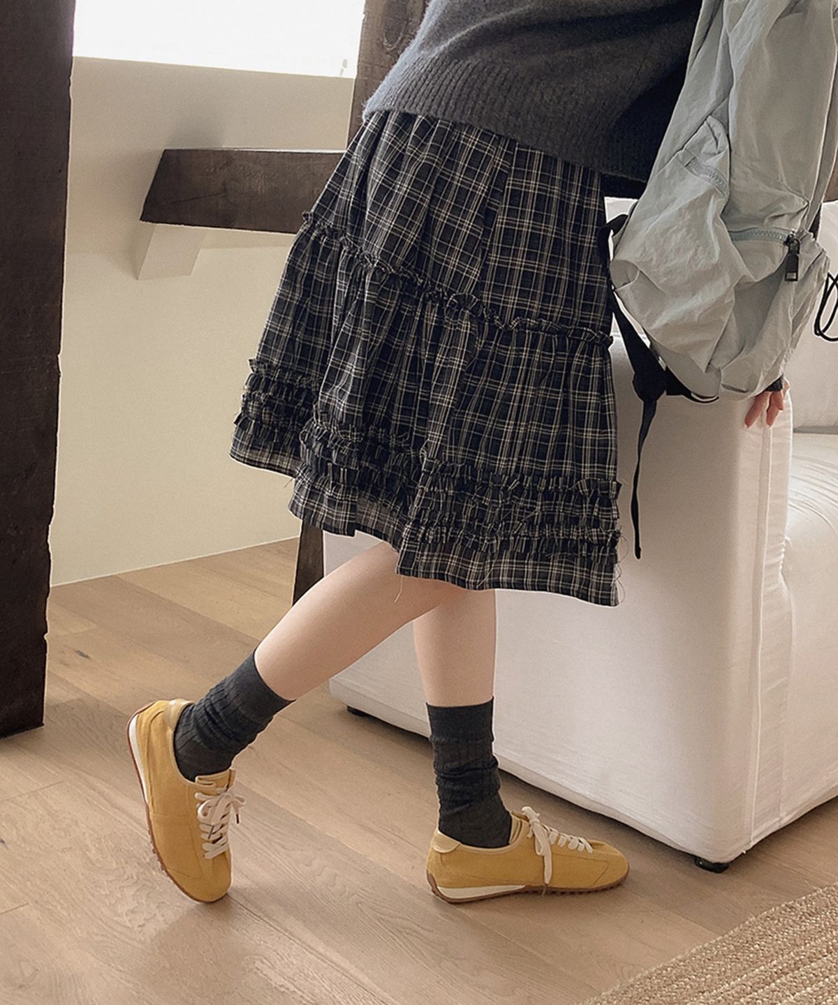 무드앤플(MOODNPLE) Applique 코듀로이 스니커즈 3color 2cm