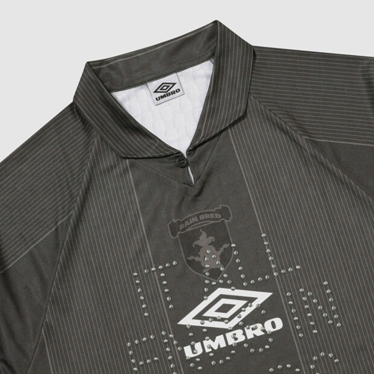 엄브로(UMBRO) [UMB X SLAM JAM] 96 Kit 폴로 반팔저지 블랙 UR311ORJ91
