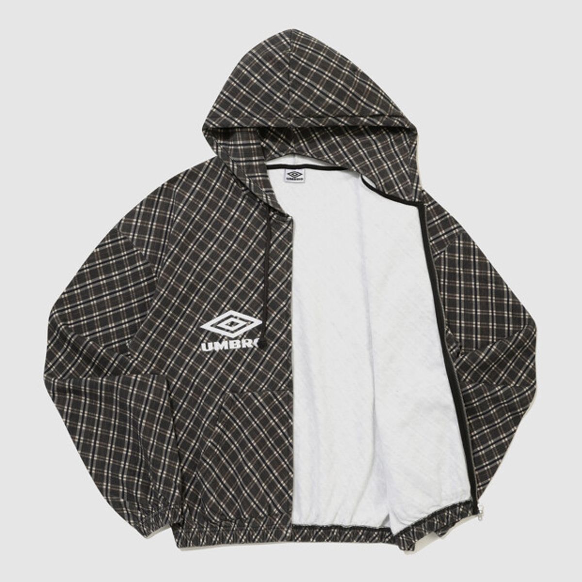 엄브로(UMBRO) [UMB X SLAM JAM] 체크 마스크 후드 집업 브라운 UR311OFT91