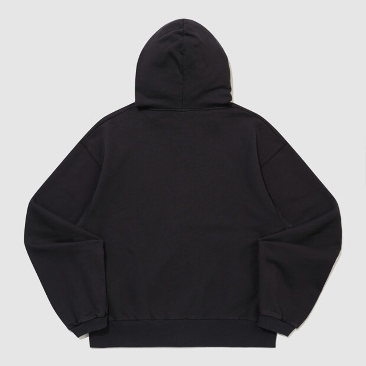 엄브로(UMBRO) [UMB X SLAM JAM] Authority 레터링 후드집업 블랙 UR311OFT93
