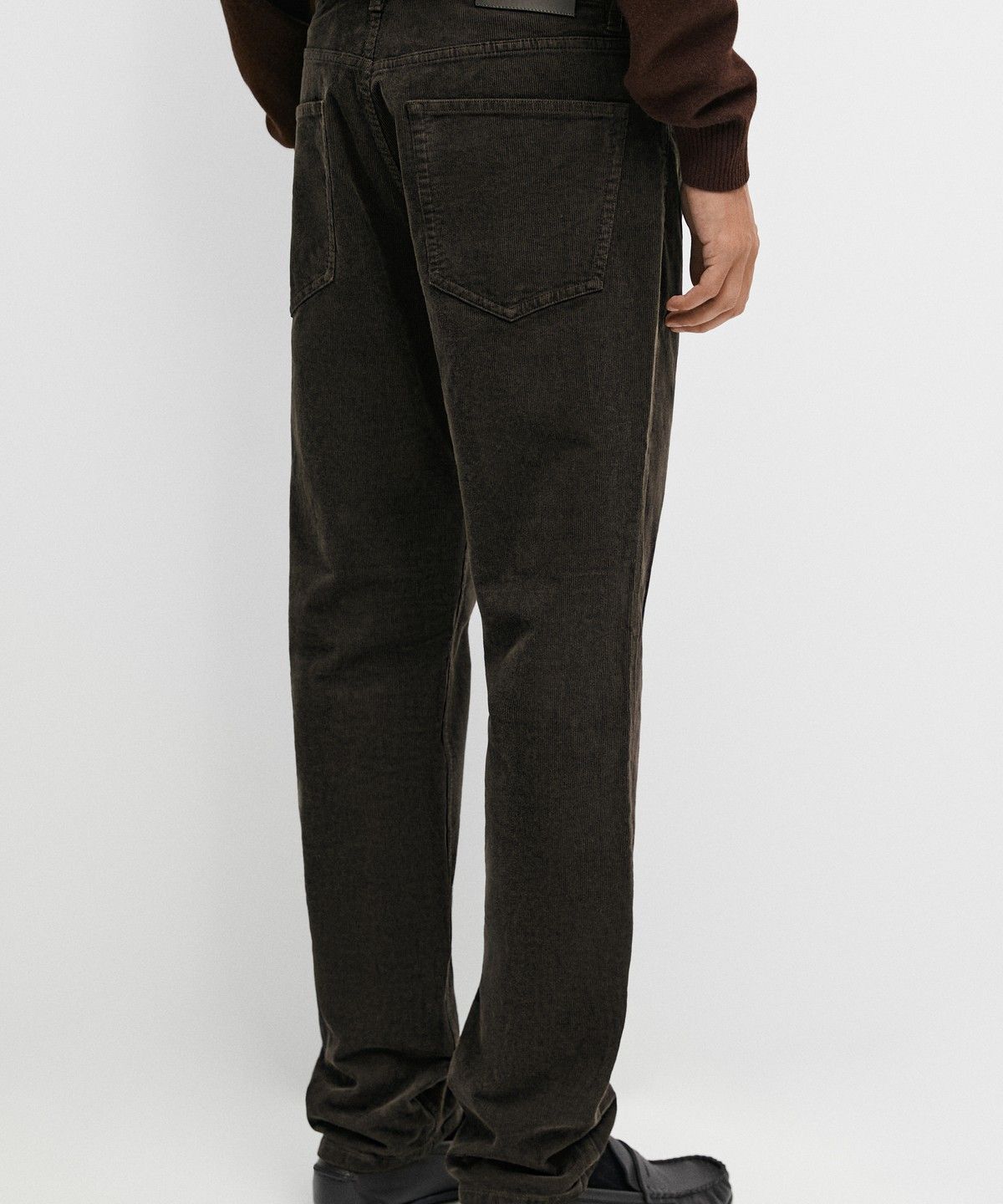 마시모두띠(MASSIMO DUTTI) 테이퍼드 핏 코듀로이 팬츠