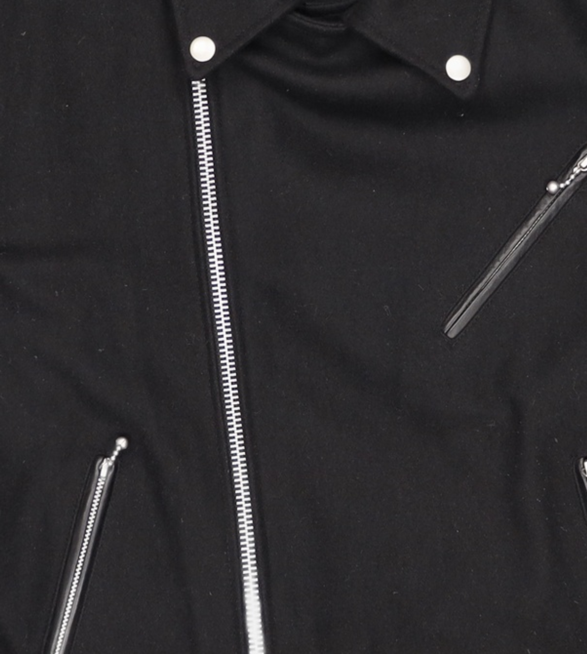 루블랑(LOUPS BLANCS) Black Chafer Stadium Rider Jacket 3