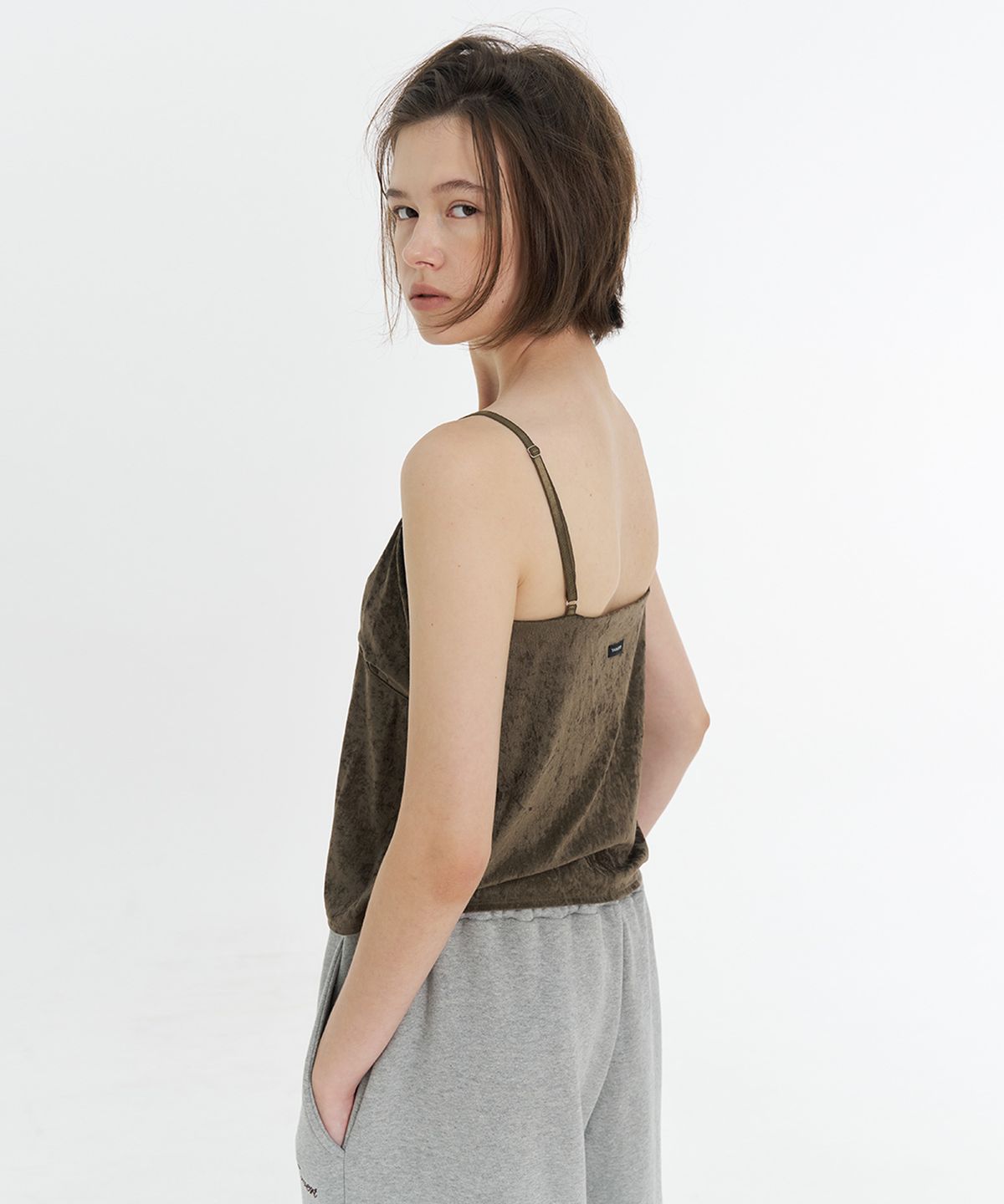 타버트(TARVERT) Anua Lace Velvet Sleeveless Top - Khaki