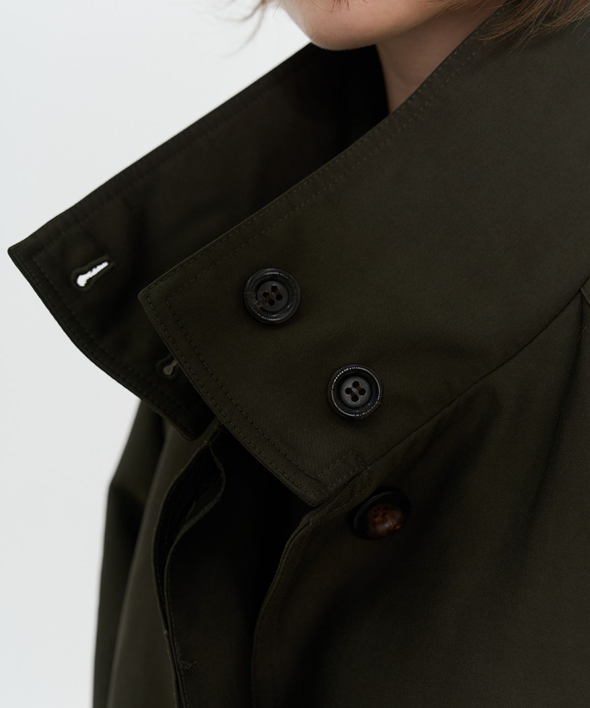 타버트(TARVERT) Milo Belted Half Trench Coat - Khaki