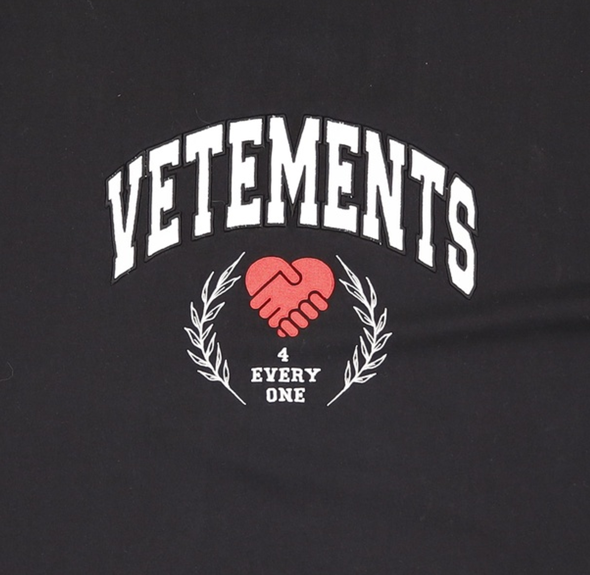 베트멍(VETEMENTS) 반소매 티셔츠 S