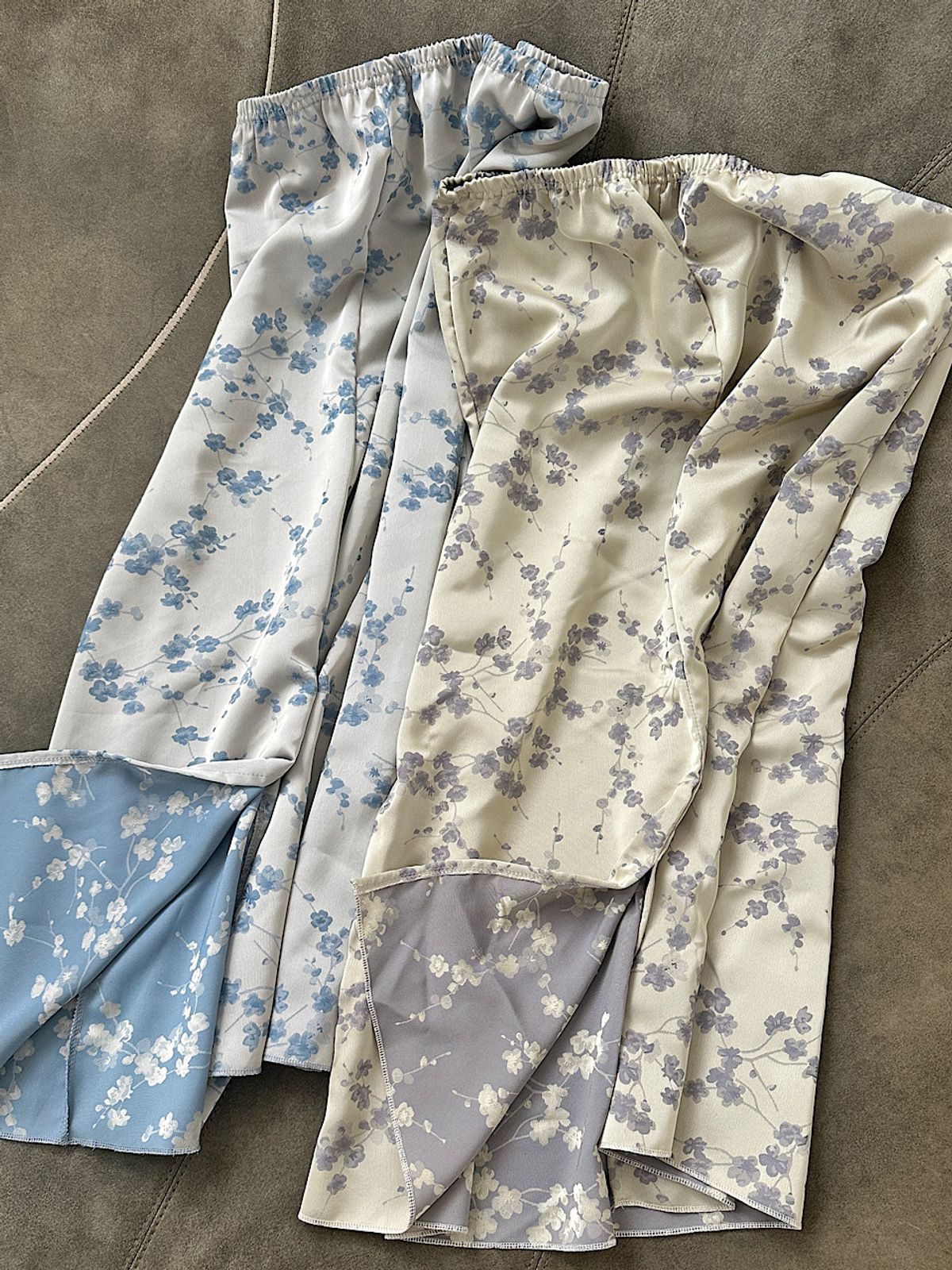아포엠(APOEM) Misty Bloom Skirt (2C)
