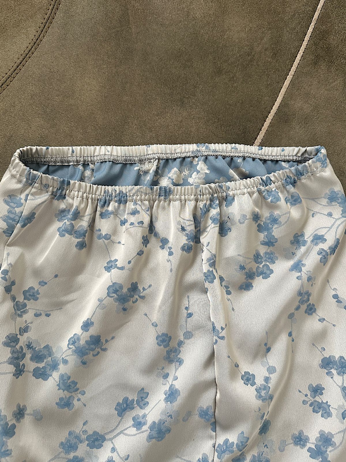 아포엠(APOEM) Misty Bloom Skirt (2C)