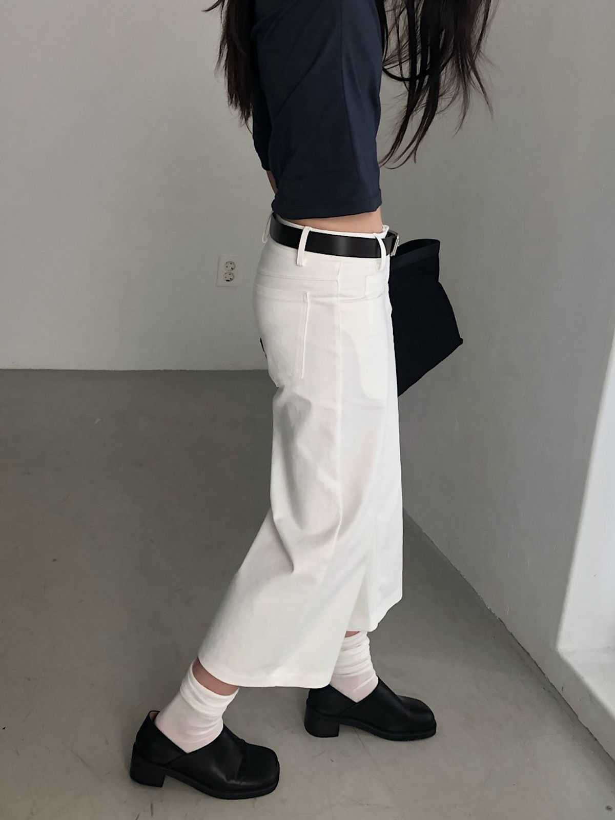 아포엠(APOEM) Cotton Capri Pants (2C)
