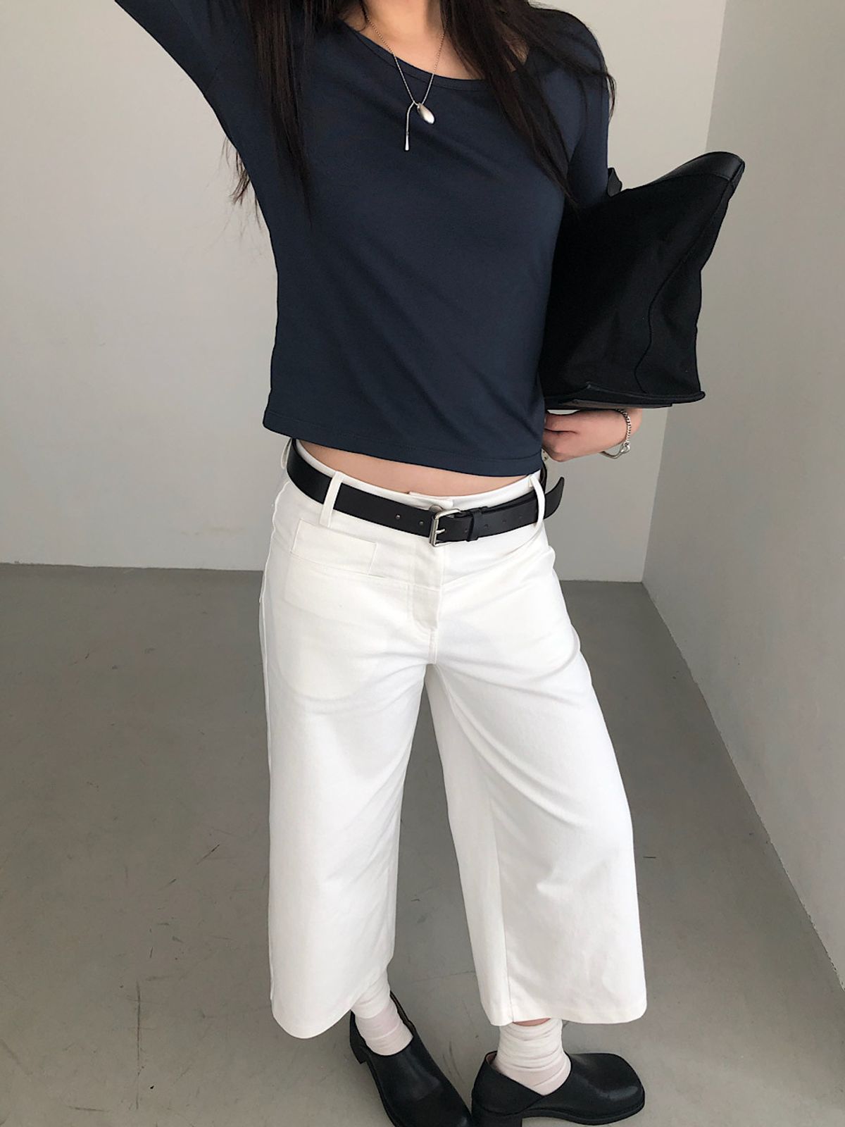 아포엠(APOEM) Cotton Capri Pants (2C)