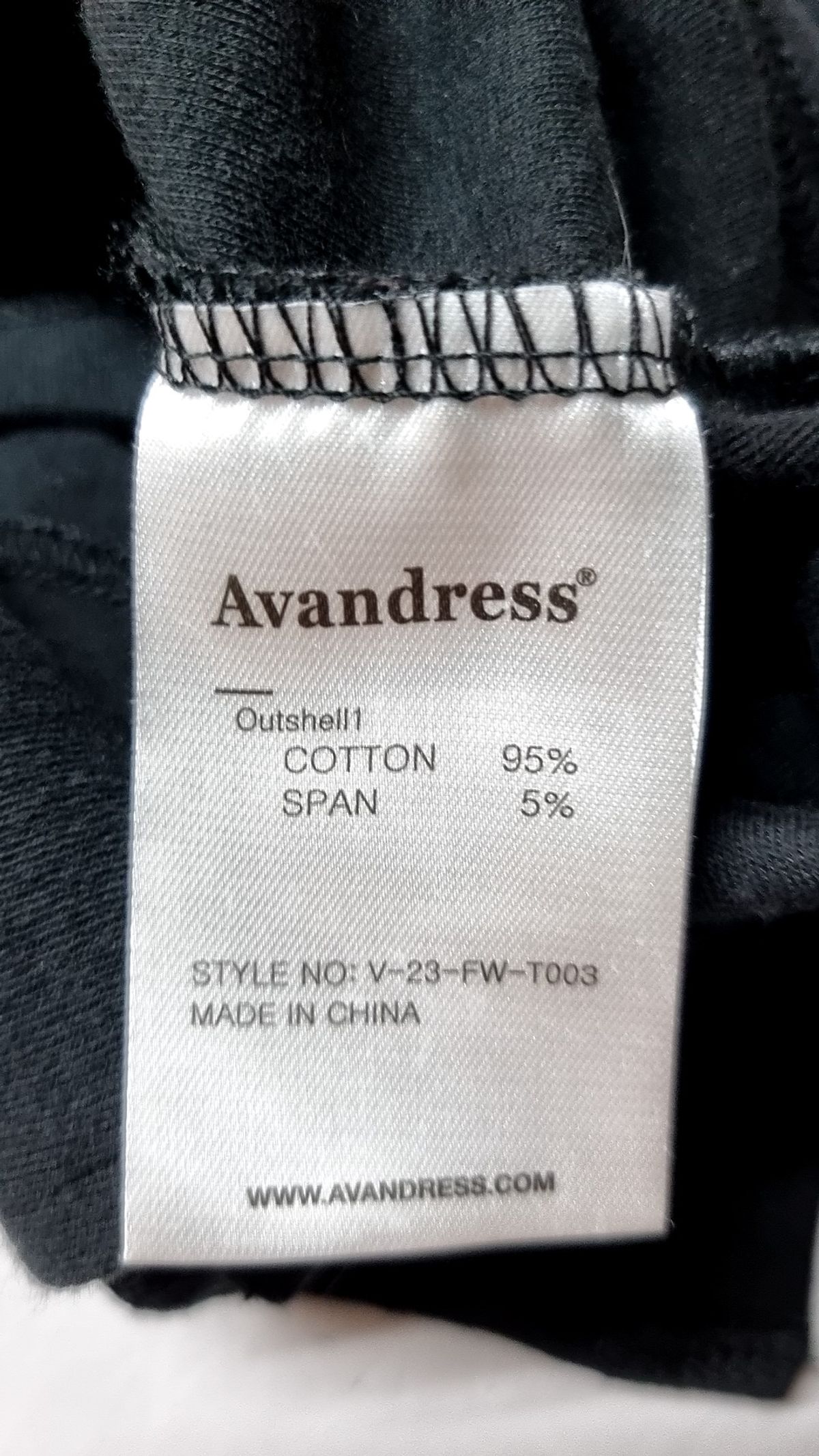 어반드레스(AVANDRESS) 긴소매 티셔츠 XL