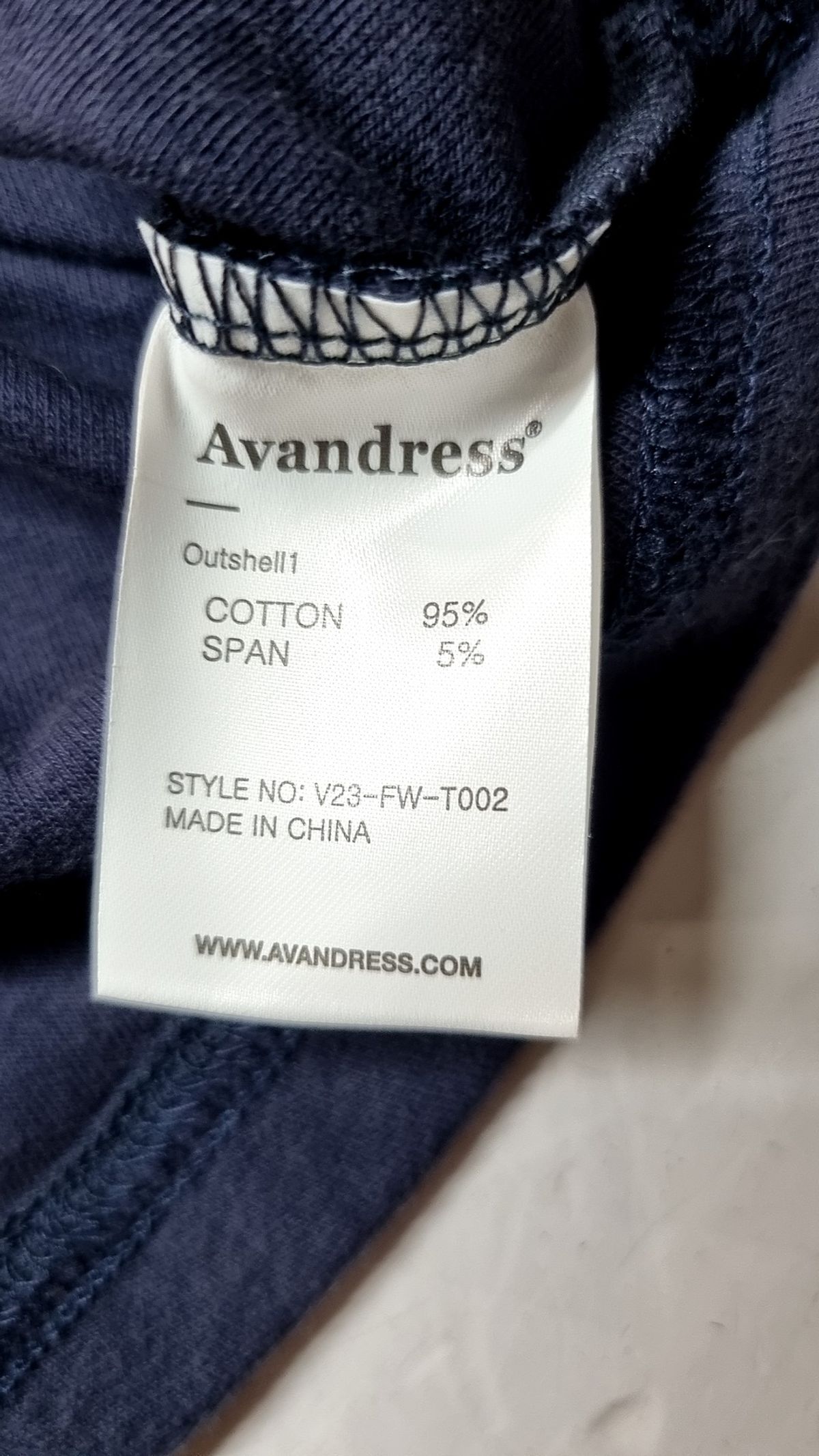 어반드레스(AVANDRESS) 긴소매 티셔츠 M
