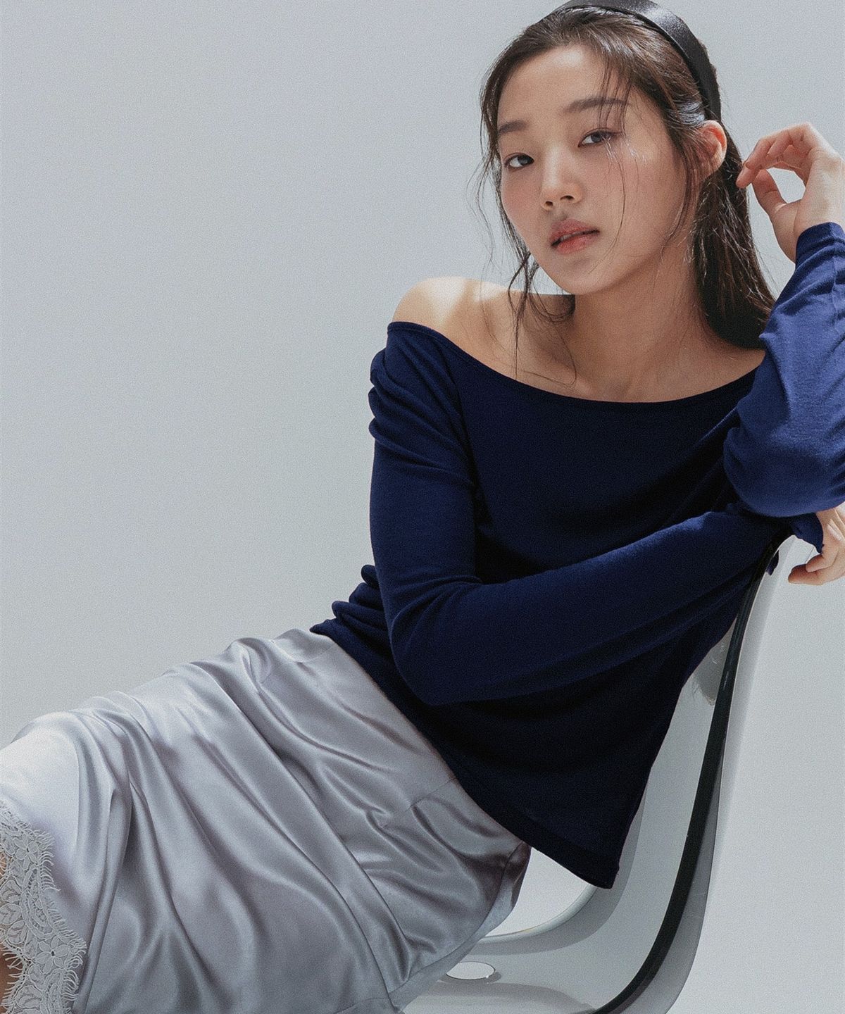 앤하츠(ANNEHEARTS) Wool Modal Slim Tee_NAVY