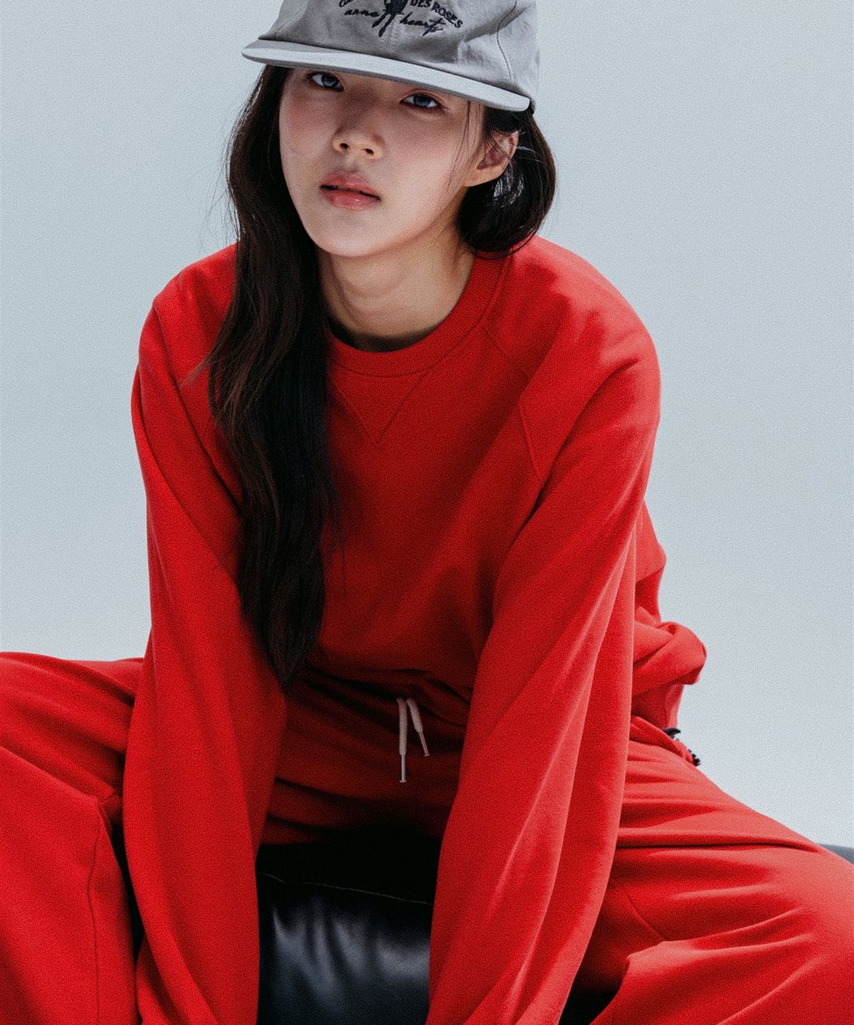 앤하츠(ANNEHEARTS) Wide String 2WAYS Sweatpants_RED