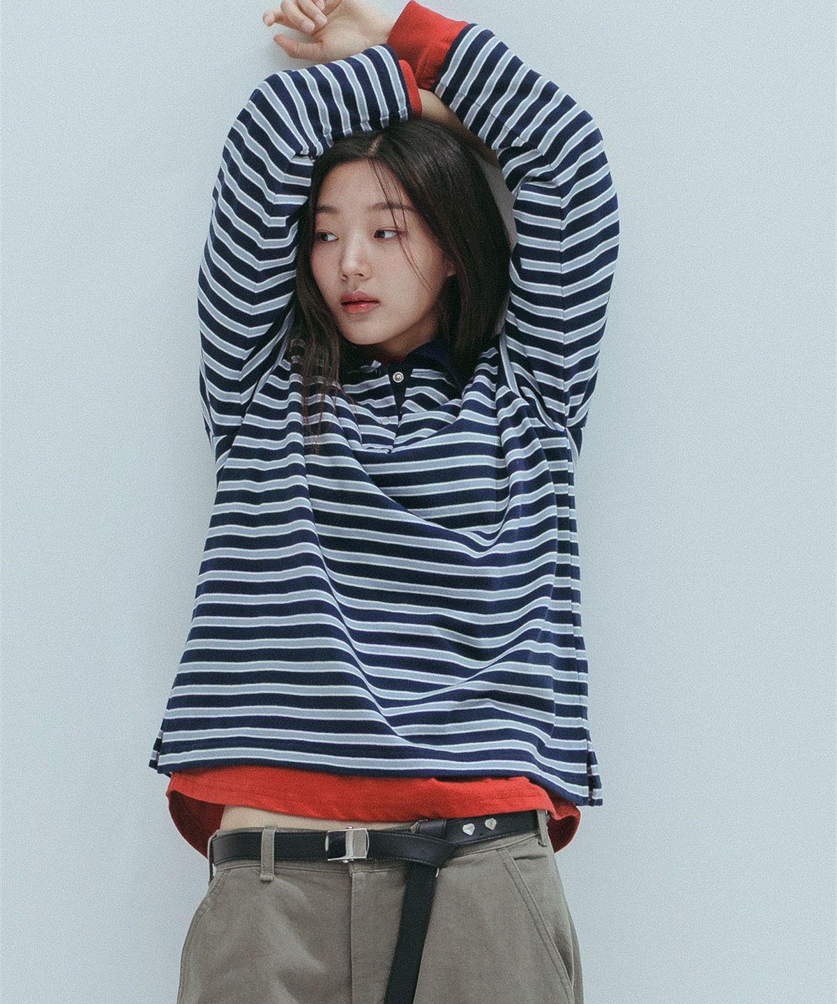 앤하츠(ANNEHEARTS) Girl Emblem Polo Tee_NAVY
