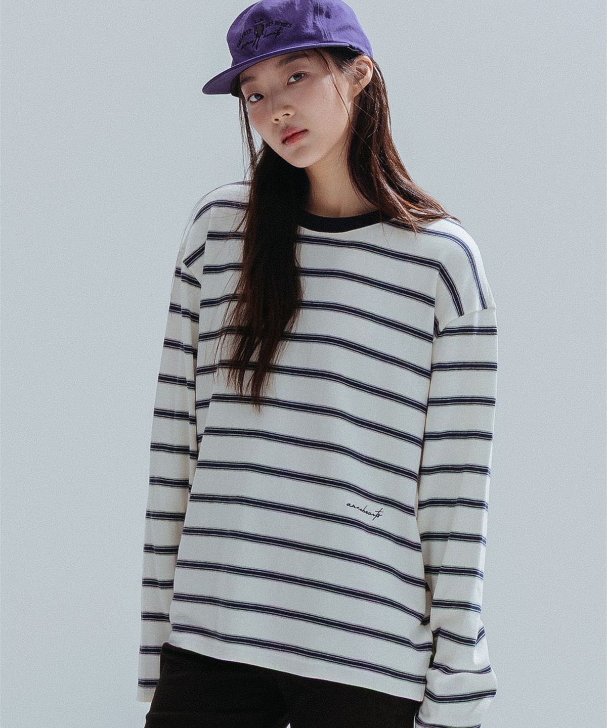 앤하츠(ANNEHEARTS) Round Neck Stripe Tee_IVORY