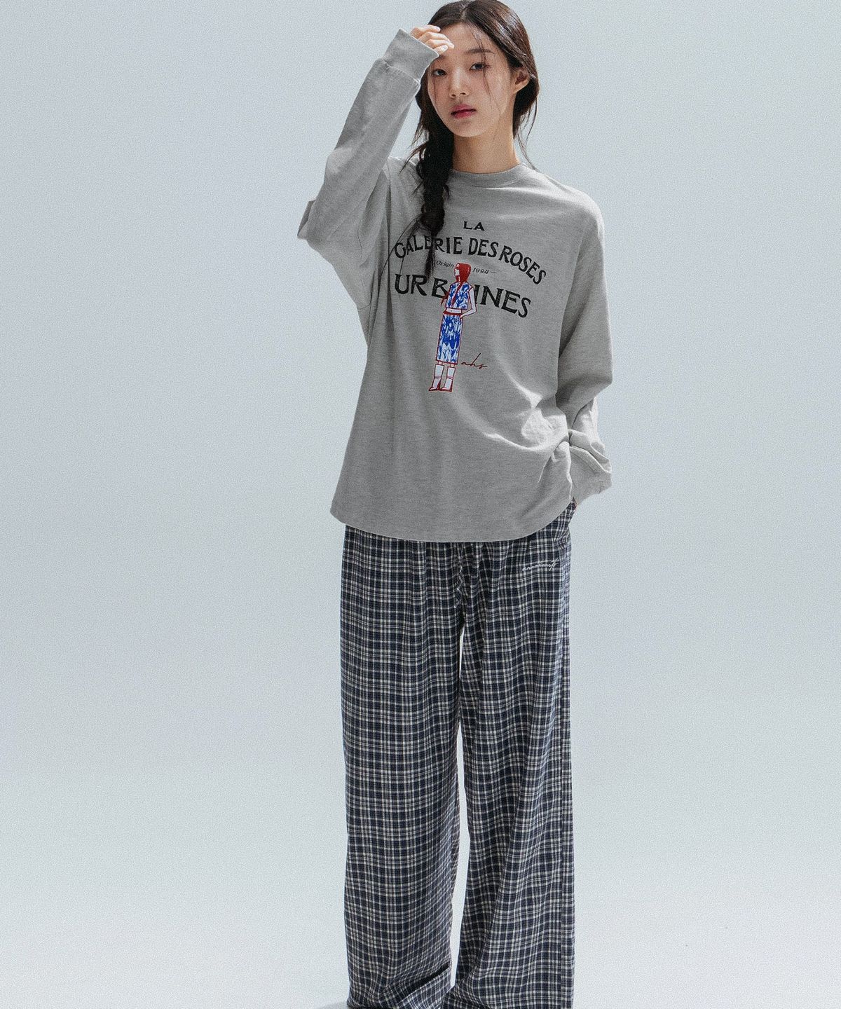 앤하츠(ANNEHEARTS) French Muse Artwork Long Sleeve_MELANGE