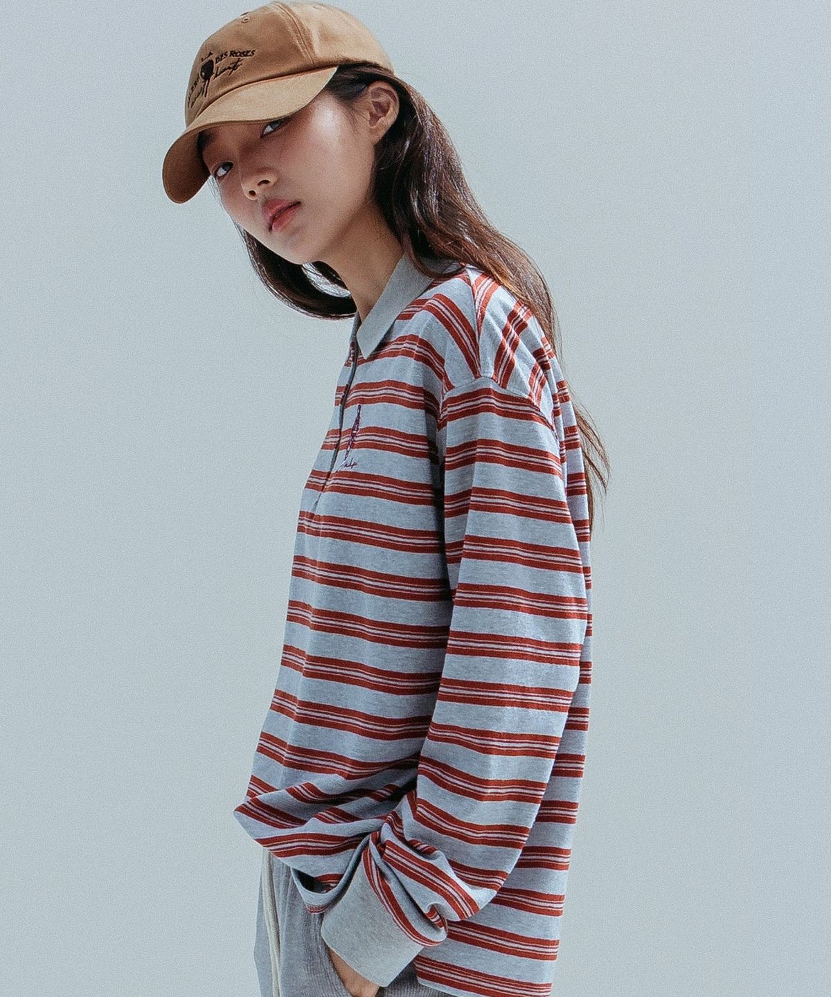 앤하츠(ANNEHEARTS) Girl Emblem Ball Cap_BEIGE