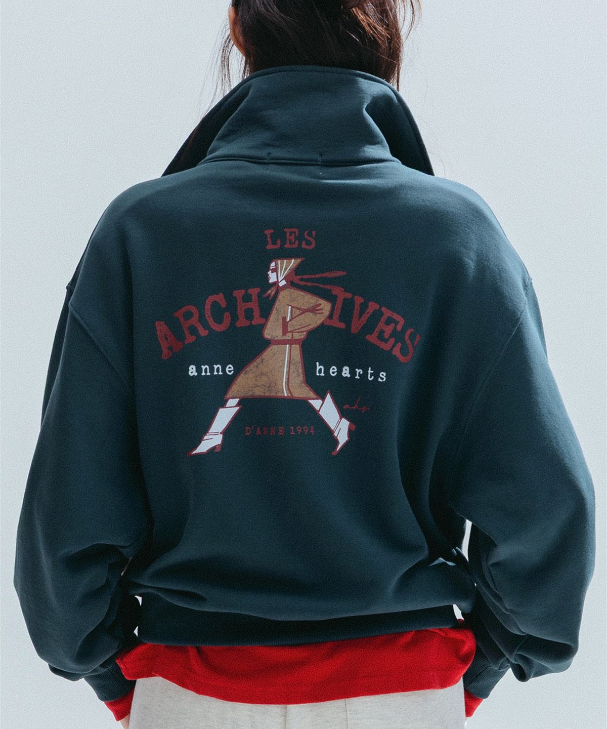 앤하츠(ANNEHEARTS) Walking Girl Archive Half Zip-Up_GREEN